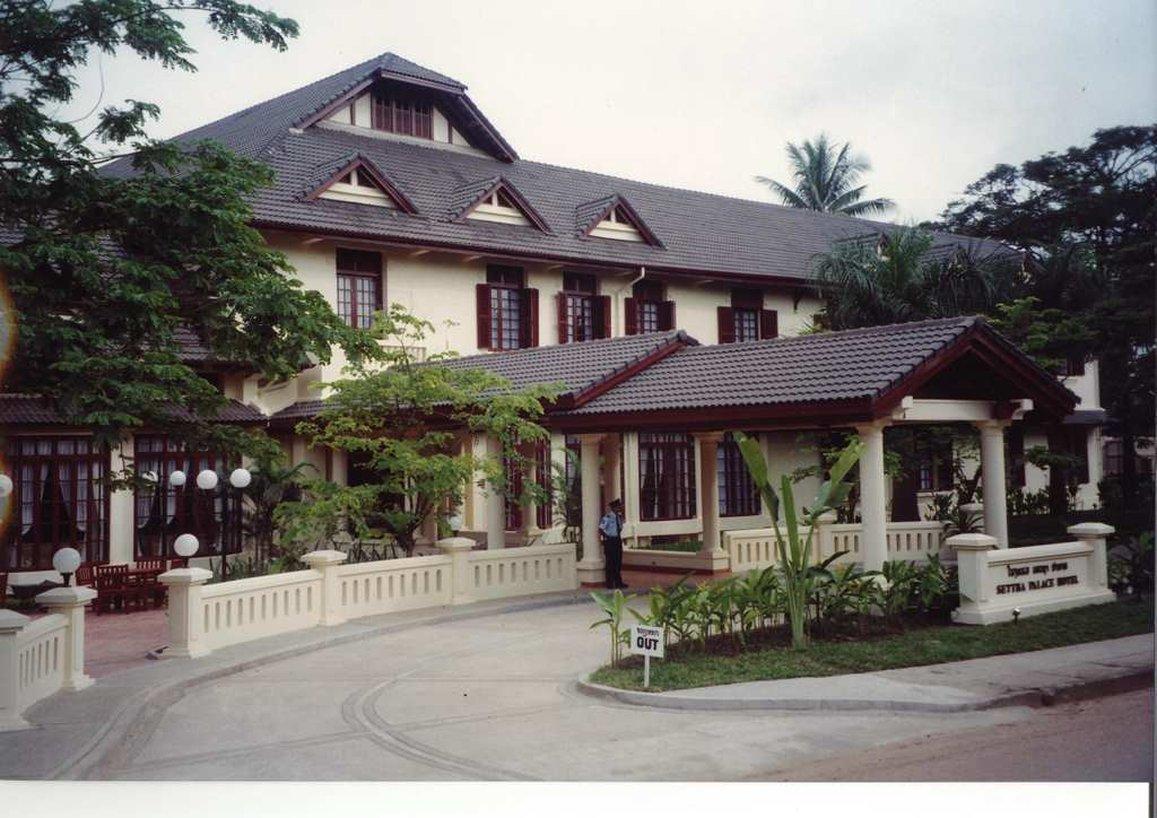Settha Palace Hotel Vientiane Bagian luar foto